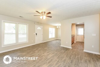 144 Aderhold St in Fairburn, GA - Building Photo - Building Photo