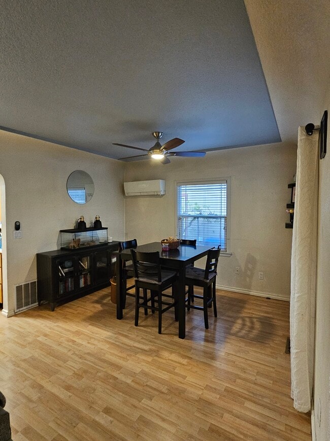 property at 1619 E 34th St