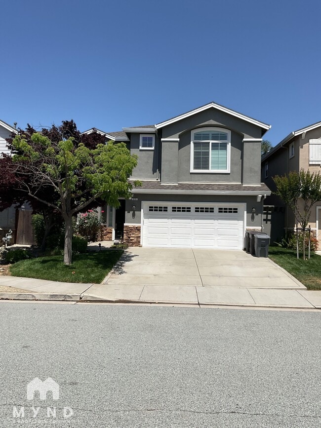 property at 515 Calle Buena Vista