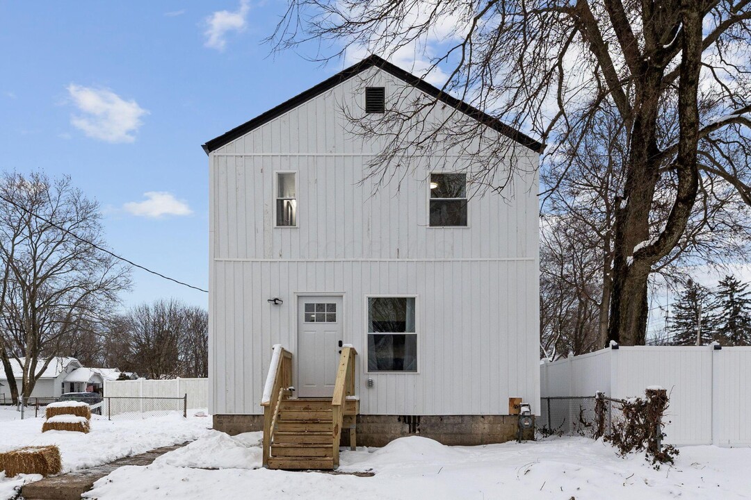 1565 Forest St in Columbus, OH - Building Photo