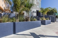 520 N Virgil in Los Angeles, CA - Building Photo - Building Photo