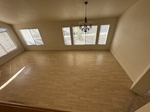 4741 Ashington St in Las Vegas, NV - Building Photo - Building Photo