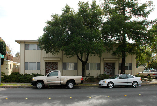 600-606 Pacific Ave in Santa Rosa, CA - Building Photo - Building Photo