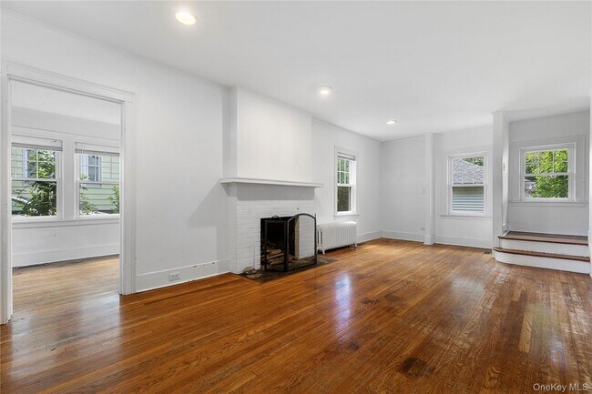 15 Roosevelt Ave in Rye, NY - Building Photo - Building Photo