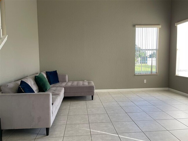 2877 Paige Dr in Kissimmee, FL - Building Photo - Building Photo