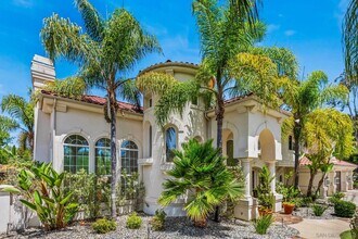 6704 Rancho Lakes Ct in Rancho Santa Fe, CA - Building Photo - Building Photo