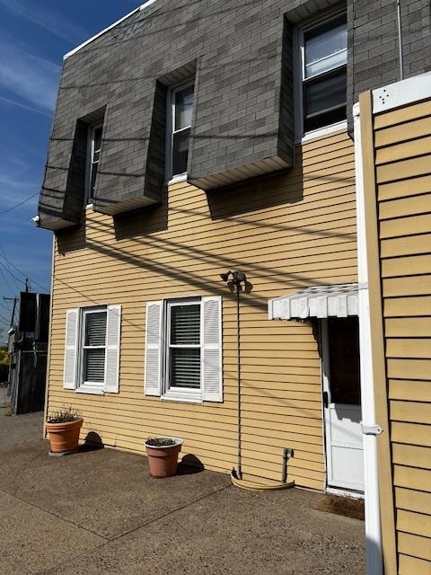 property at 417 Fairview Ave