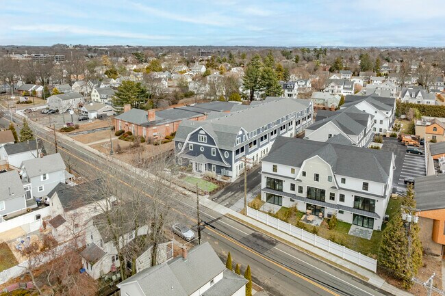The Reef at Fairfield Beach in Fairfield, CT - Building Photo - Building Photo