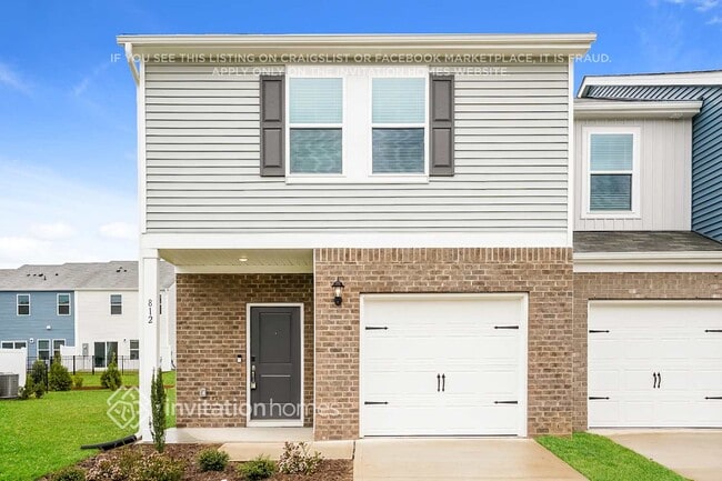 property at 812 Holiday Pk Ln