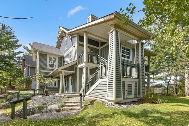 property at 235 Chem. des Quatre-Sommets
