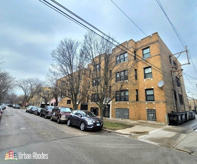 3150 W Sunnyside Ave Apartments and Nearby Chicago Apartments For Rent