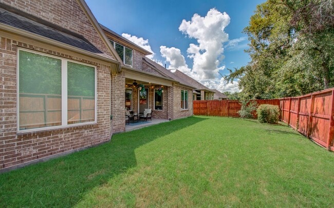 property at 5206 Belle Manor Ln