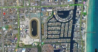 110 SE 2nd St in Hallandale Beach, FL - Building Photo