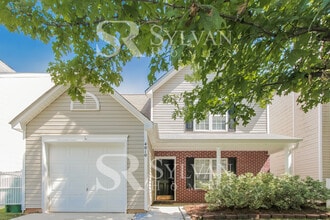 4010 Cindy Woods Ln in Charlotte, NC - Building Photo - Building Photo
