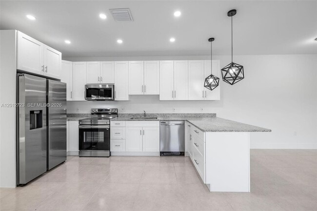 11238 SW 187th St, Unit 11238 in Miami, FL - Building Photo - Building Photo