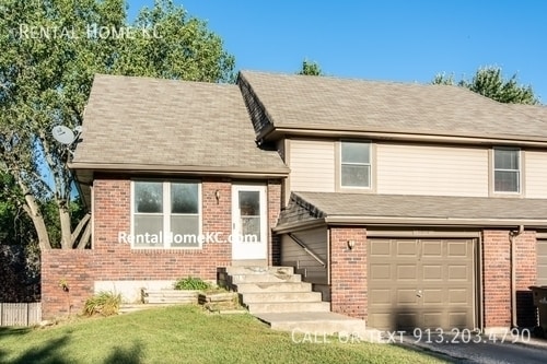 property at 1616 E Elm St