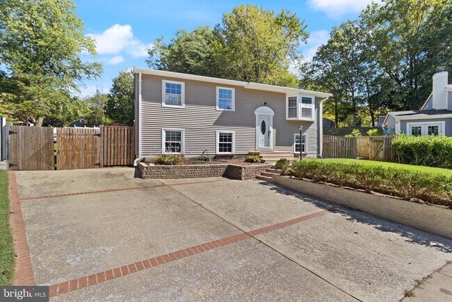 13730 Marilyn Ct in Woodbridge, VA - Building Photo - Building Photo