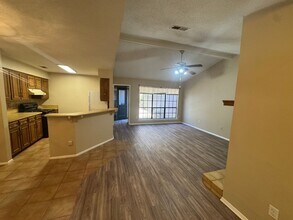588 Hollow Wood Rd in Montgomery, AL - Building Photo - Building Photo