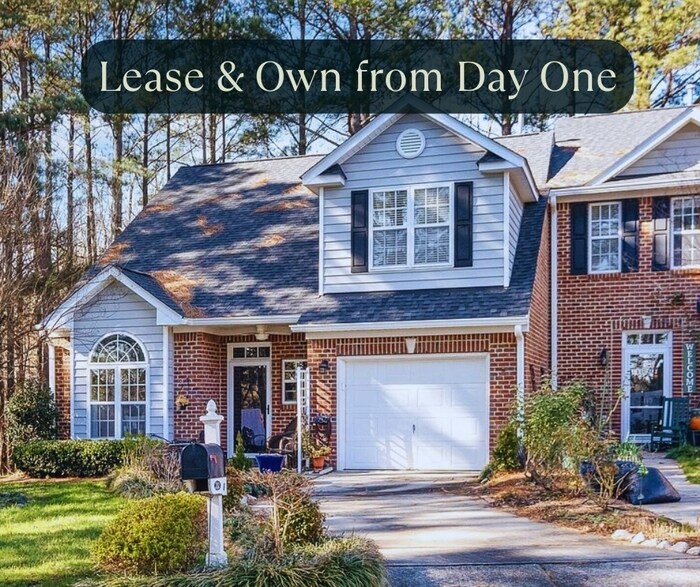 2112 White Pond Ct in Apex, NC - Building Photo