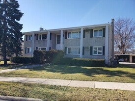 3105 Linwood Ave in Royal Oak, MI - Building Photo