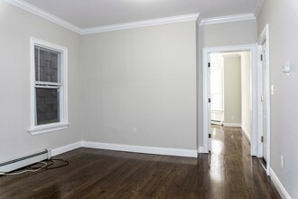 101 Chelsea St, Unit 1 in Boston, MA - Building Photo - Building Photo