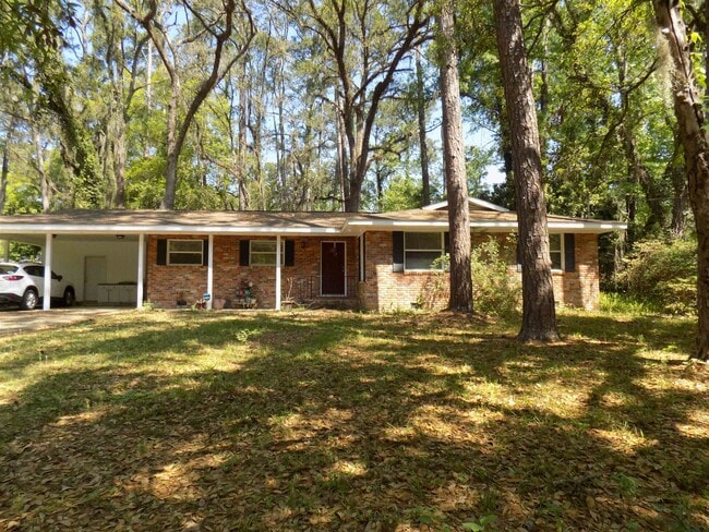 1510 Raa Ave in Tallahassee, FL - Building Photo - Building Photo