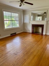 2239 Renwick Dr in Youngstown, OH - Building Photo - Building Photo
