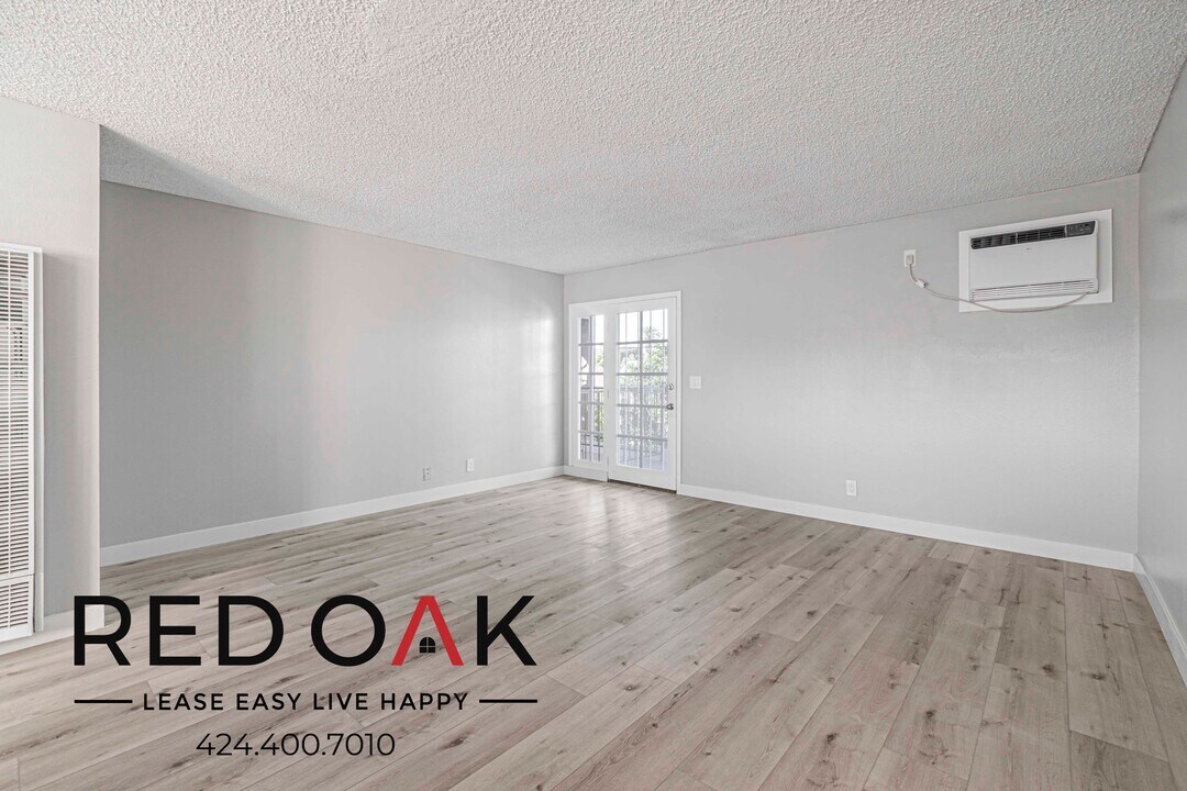 3742 E Fountain St in Long Beach, CA - Building Photo