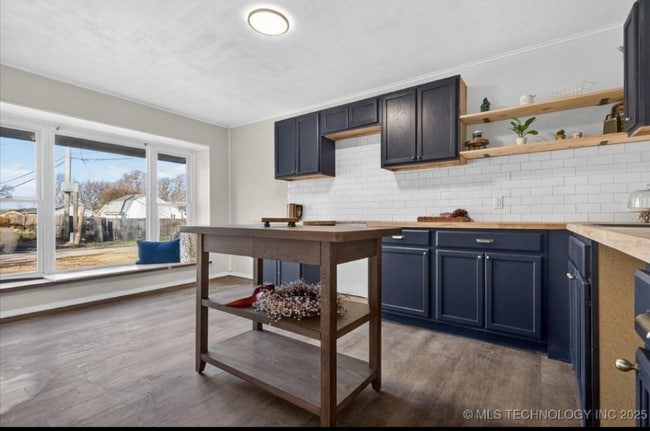 508 NE Avondale Ave in Bartlesville, OK - Foto de edificio - Building Photo