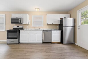 3997 S Whetzel St, Unit Apt 2 in Cincinnati, OH - Building Photo