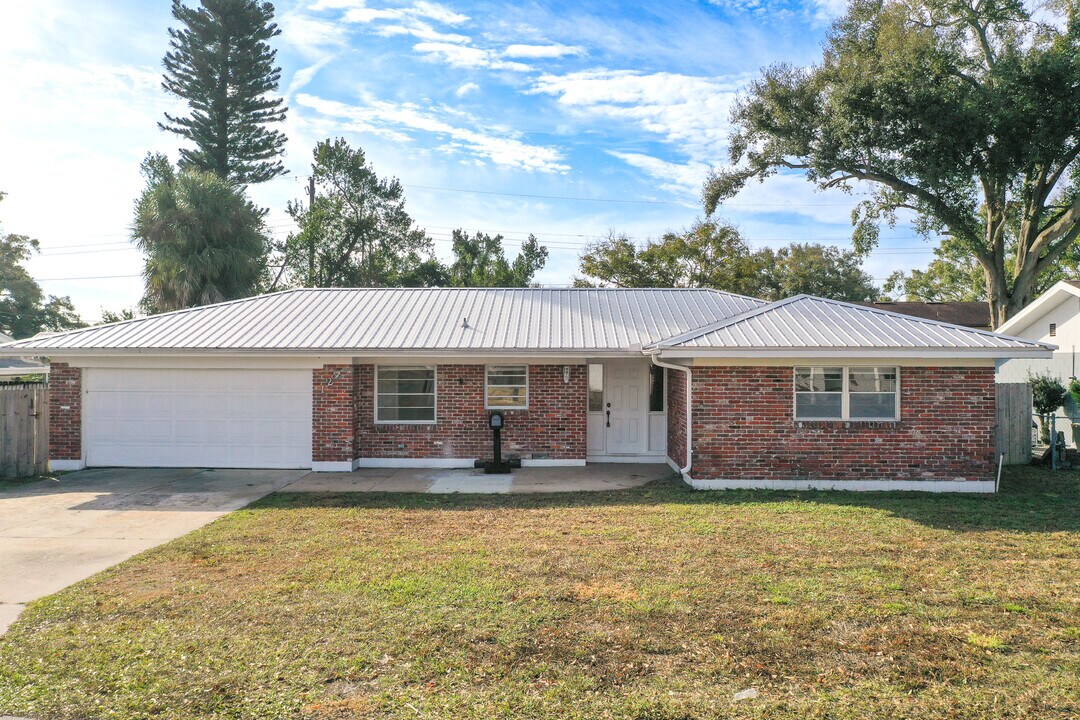 124 Shelley Dr in Winter Haven, FL - Building Photo
