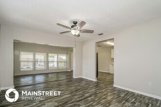 52 Community Dr in Debary, FL - Building Photo - Building Photo