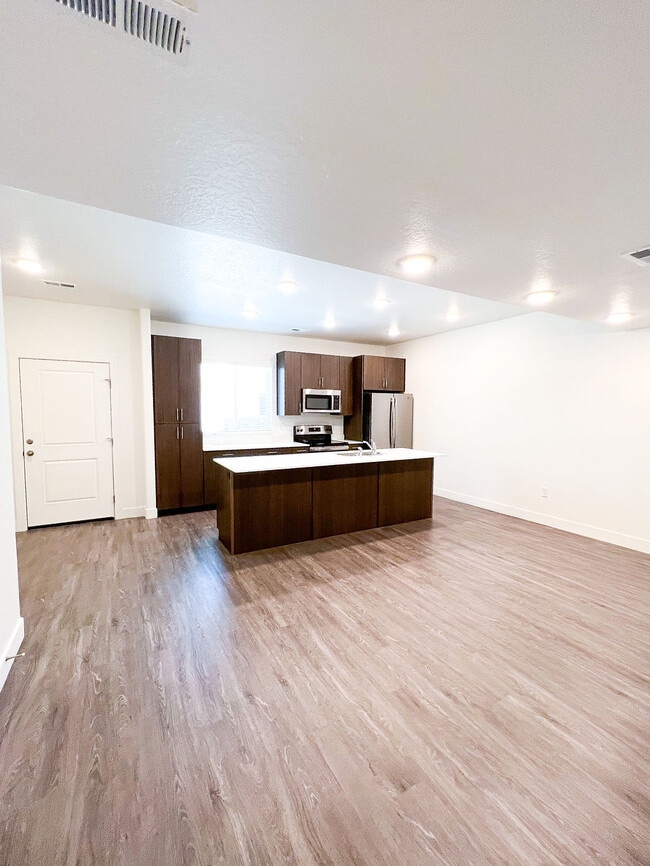 North Pointe Townhomes