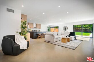 6236 Sale Ave in Los Angeles, CA - Building Photo - Building Photo