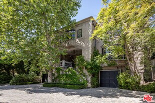 353 N Gunston Dr in Los Angeles, CA - Building Photo