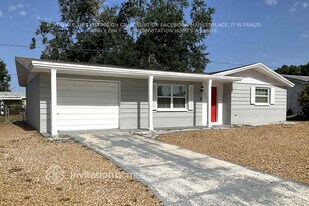 3555 Winder Dr in Holiday, FL - Building Photo