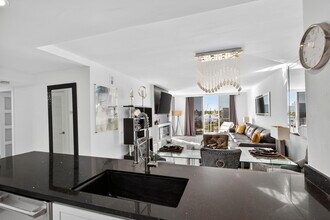 1609 N Riverside Dr in Pompano Beach, FL - Building Photo - Building Photo