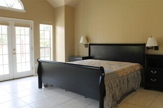 1723 Monvale Ln in Sugar Land, TX - Building Photo - Building Photo