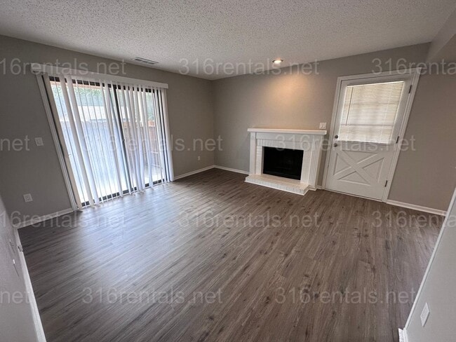 869 Nims N in Wichita, KS - Building Photo - Building Photo