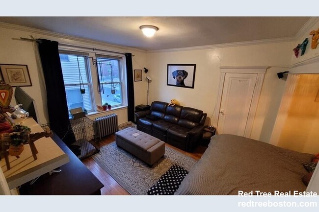 property at 4 Hancock St