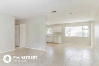 349 SW Cherryhill Rd in Port St. Lucie, FL - Building Photo - Building Photo