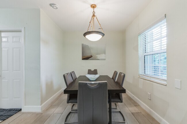 1601 Adams St in Hollywood, FL - Building Photo - Building Photo