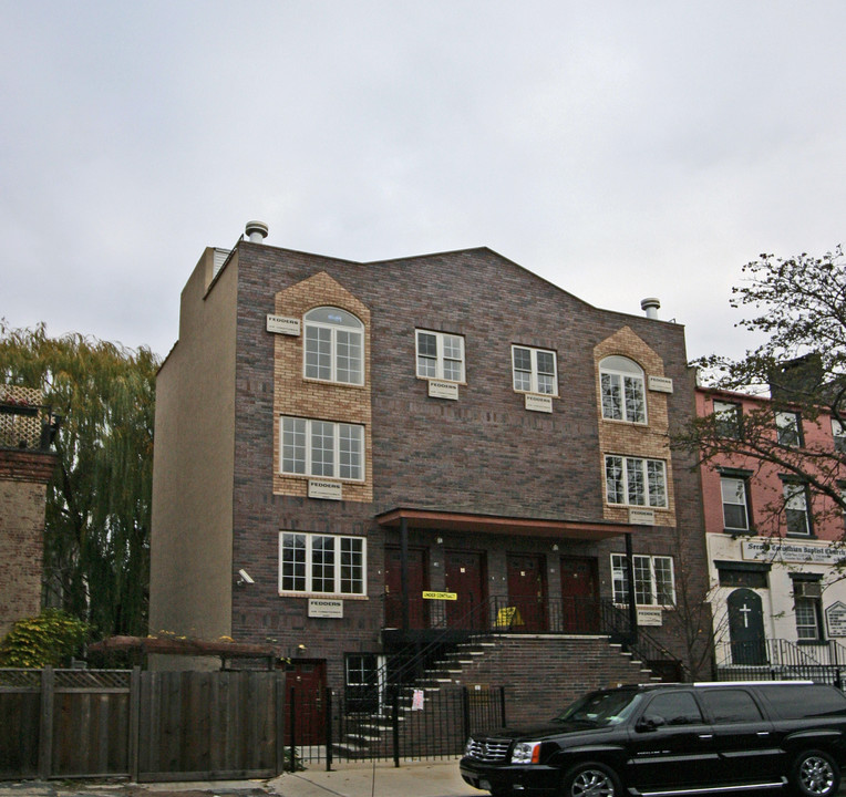 3 E 129th St in New York, NY - Foto de edificio