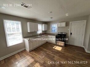 901 W 23rd St in North Little Rock, AR - Building Photo - Building Photo