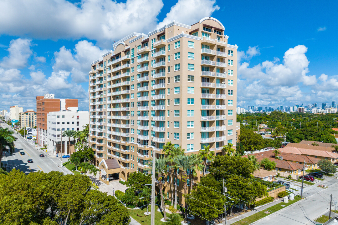 Da Vinci on the Douglas Condiminiums in Miami, FL - Building Photo