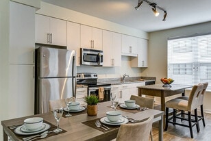 ReNew Federal Hill East & West in Baltimore, MD - Building Photo