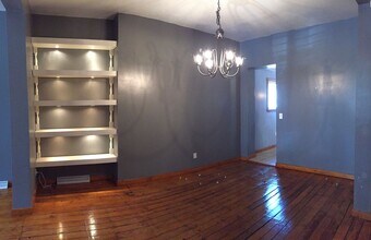 5227 Carnegie St in Pittsburgh, PA - Building Photo - Building Photo