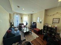 9 Warwick St, Unit 2 in Boston, MA - Building Photo - Building Photo