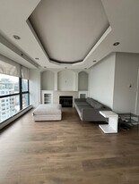 1177 Pacific Blvd in Vancouver, BC - Building Photo