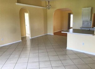 1816 SW 38th Terrace in Cape Coral, FL - Building Photo - Building Photo